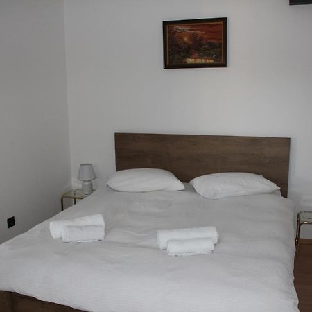 Apartment Anna ซาเกร็บ ภายนอก รูปภาพ