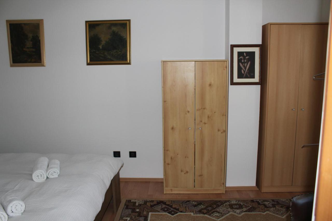 Apartment Anna ซาเกร็บ ภายนอก รูปภาพ