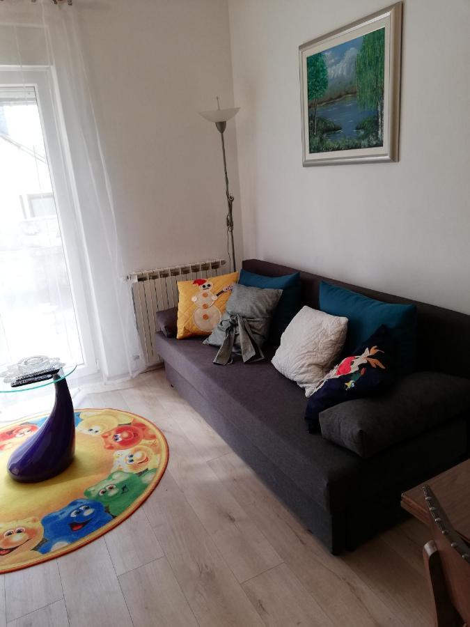 Apartment Anna ซาเกร็บ ภายนอก รูปภาพ